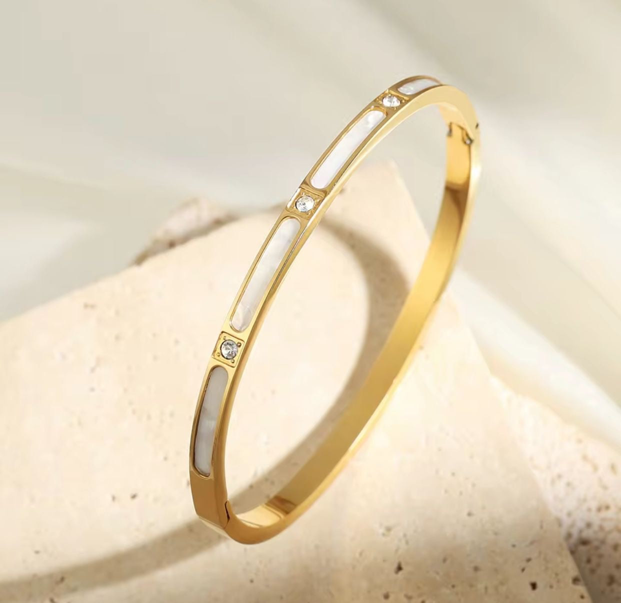 Gold & White Bangle Bracelet 💎