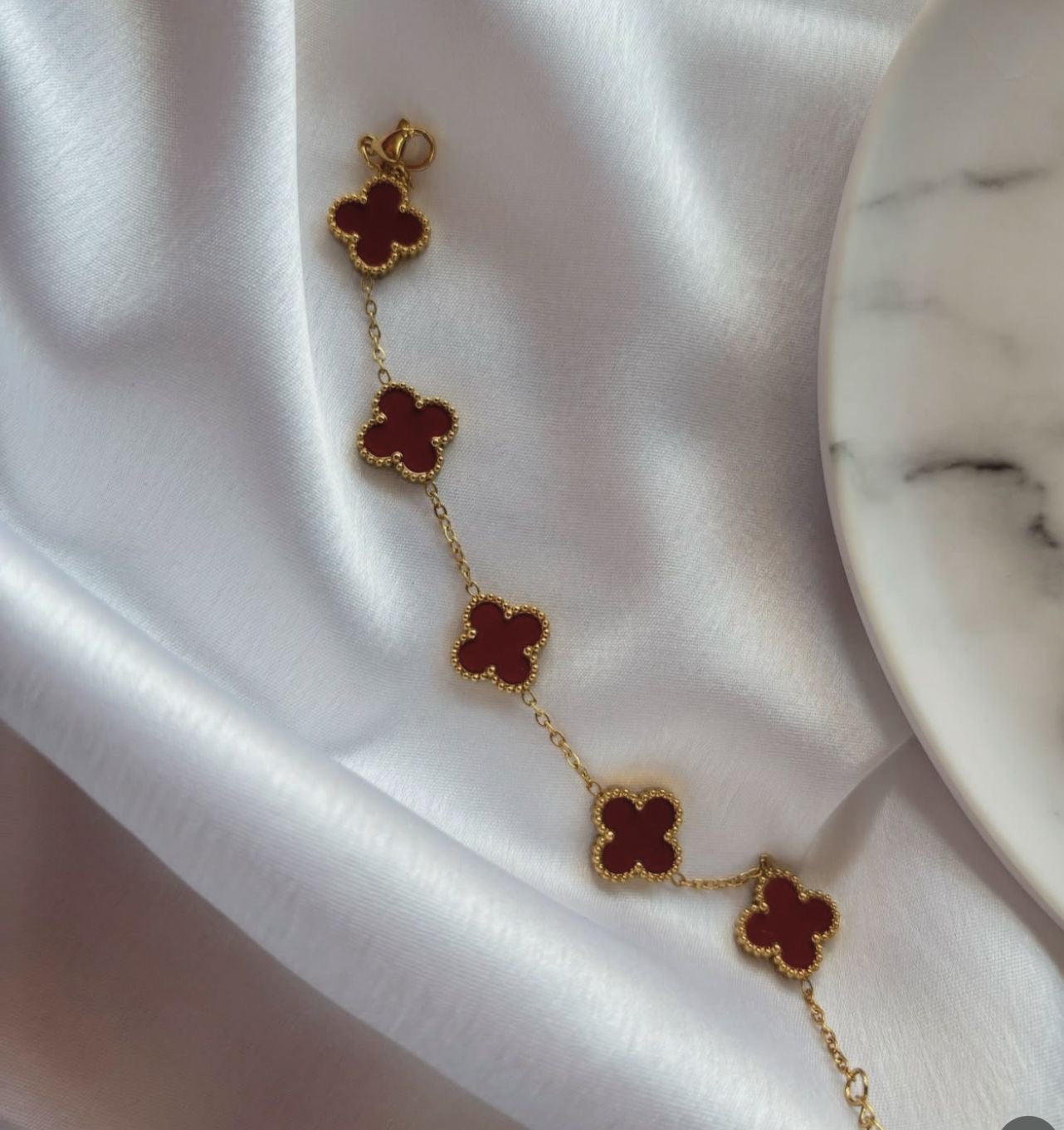Clover bracelet ✨