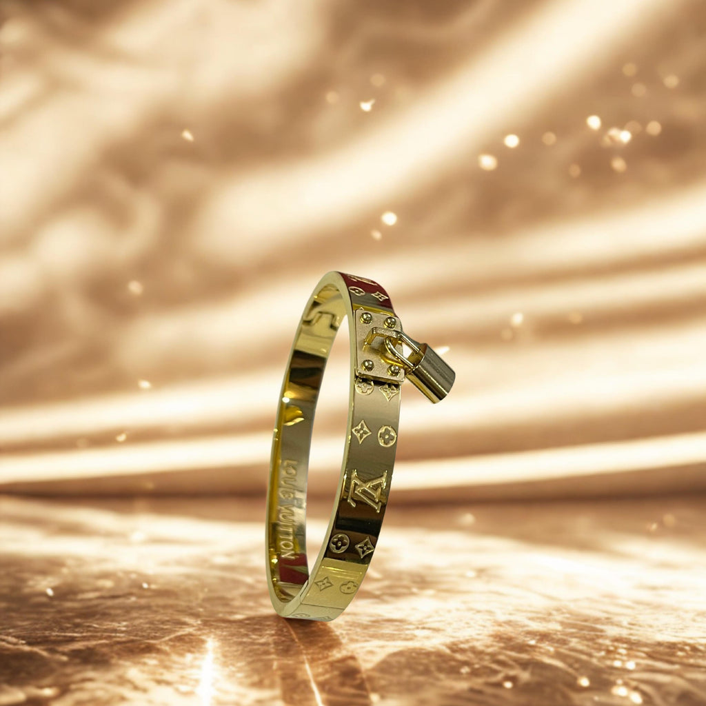 Luxury Gold Lock Bangle – Designer Inspired 🔒✨