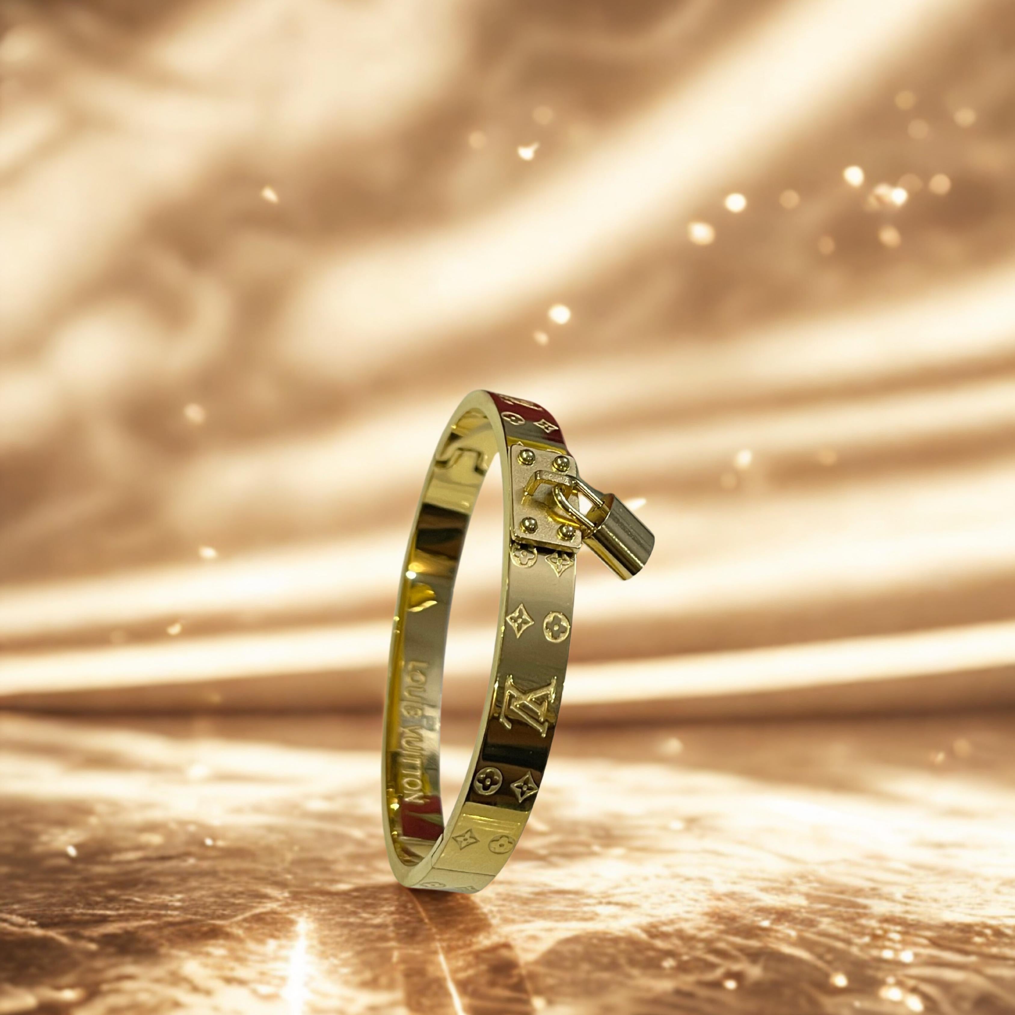 Luxury Gold Lock Bangle – Designer Inspired 🔒✨