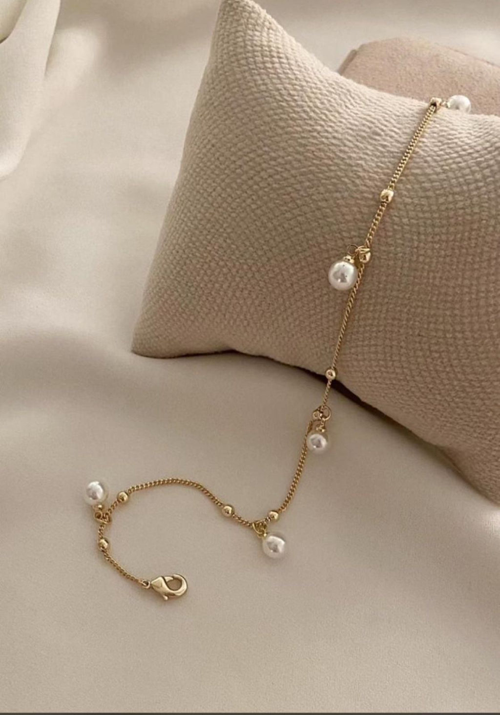 "Elegant Pearl Anklet"