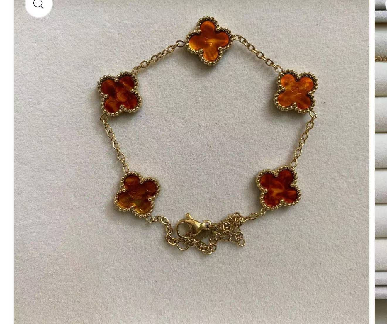 Clover bracelet ✨