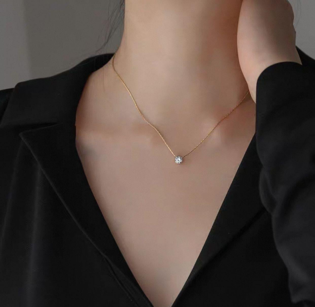 "Sparkling Solitaire Necklaces - Gold & Silver"