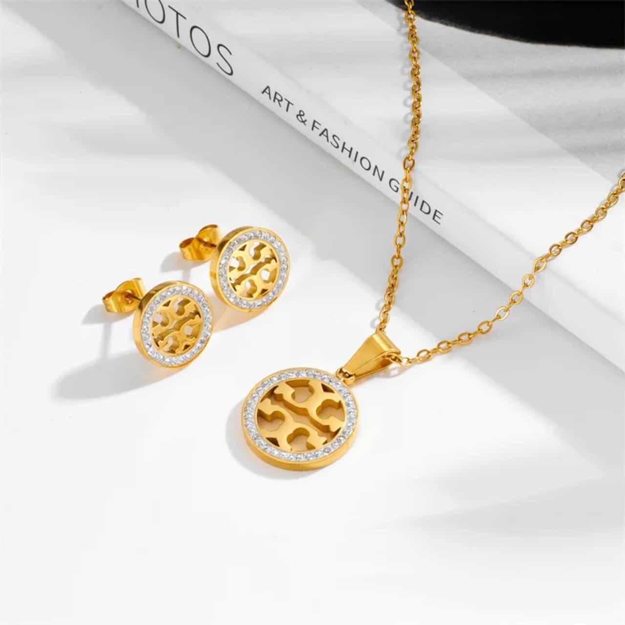 Gold Tory Burch Logo Jewellery Set