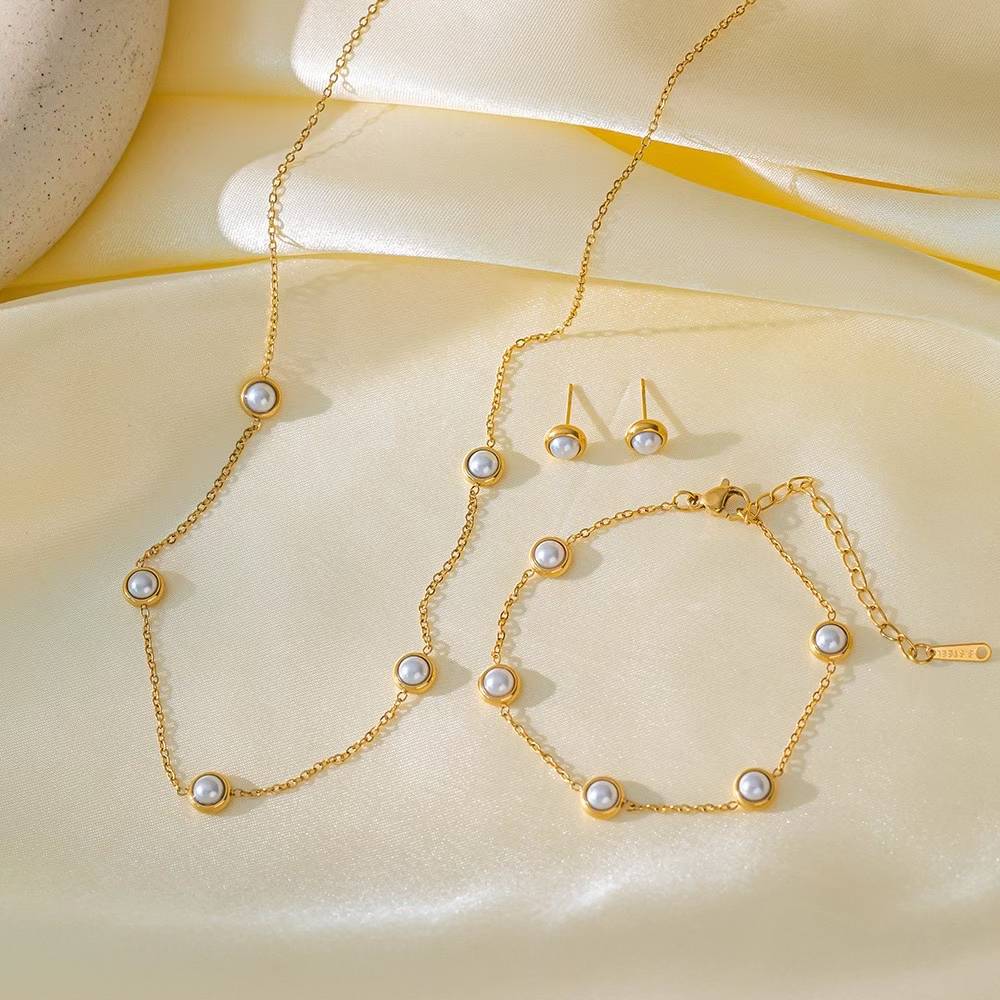 Pearl Bezel Jewelry Set – Necklace, Bracelet & Earrings