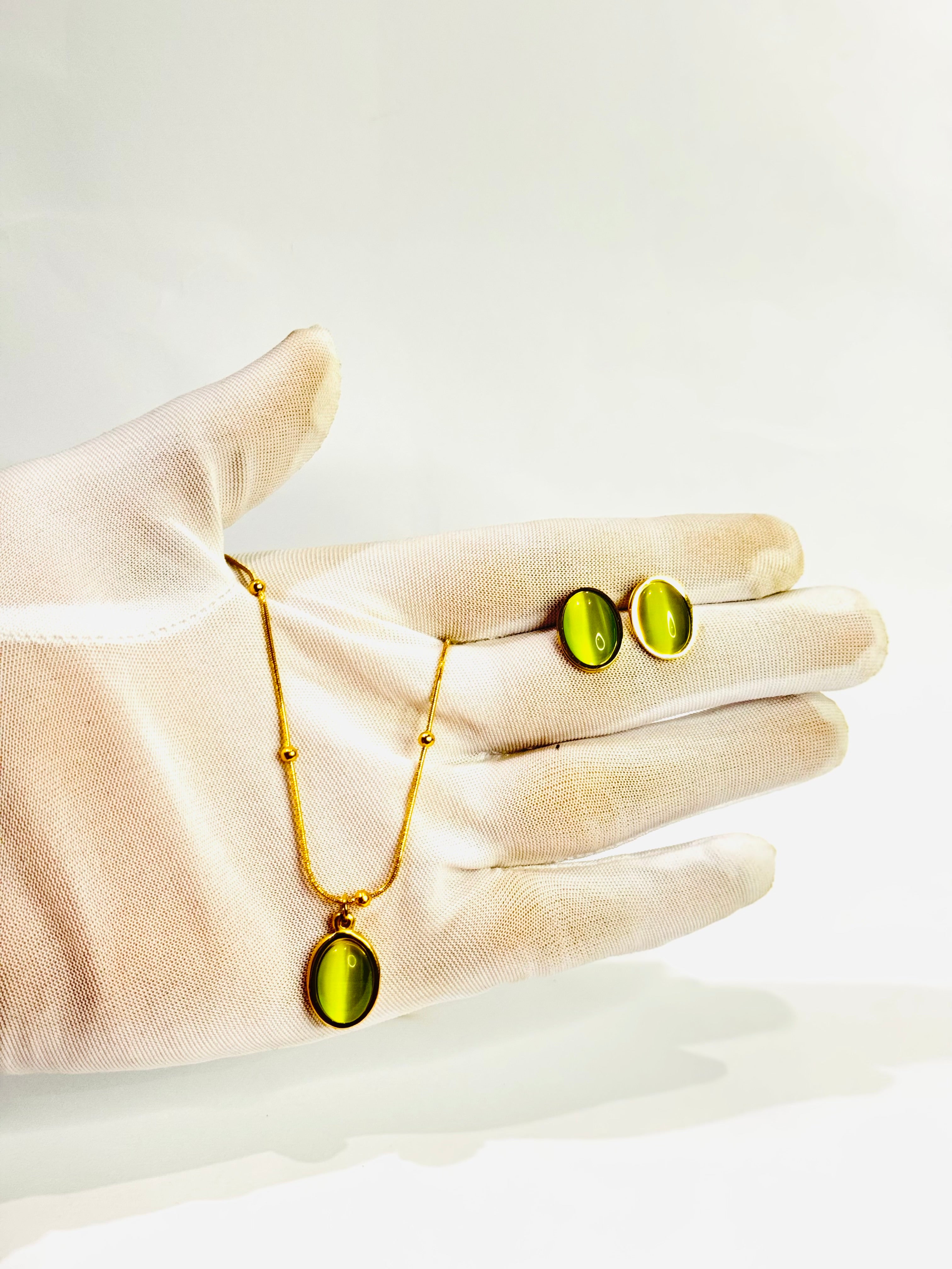 Gold-Plated Cat Eye Stone Jewelry Set