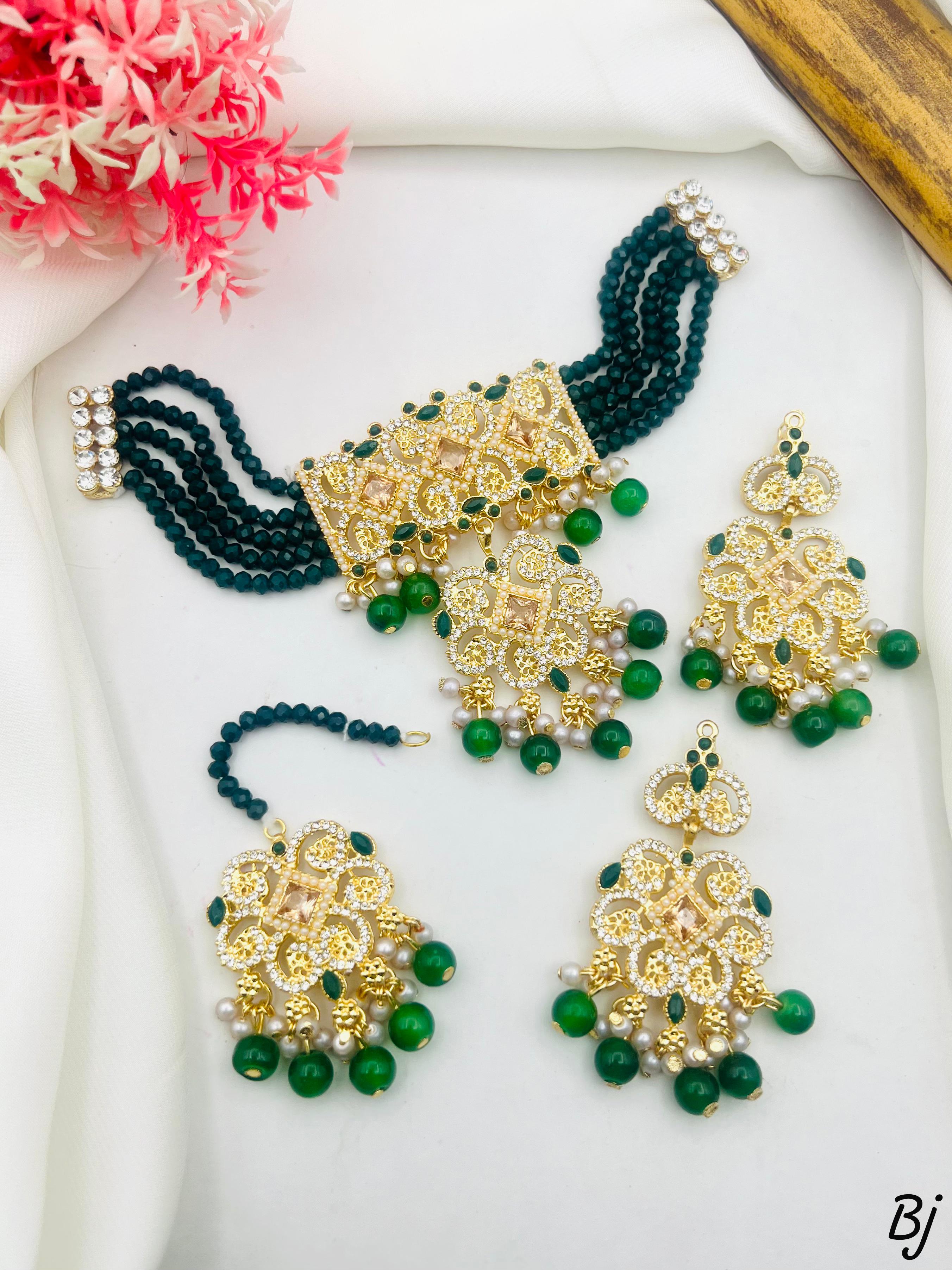 Nauratan Jewelry Set with Pearls | Traditional Pakistani Elegance"