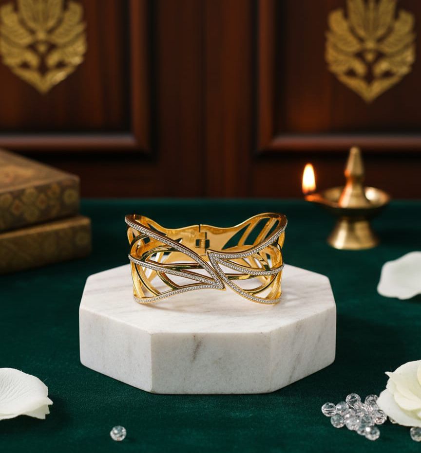 Elegant Gold Bangle with Interwoven Design