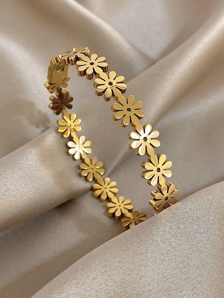 Golden daisy bangle🌼