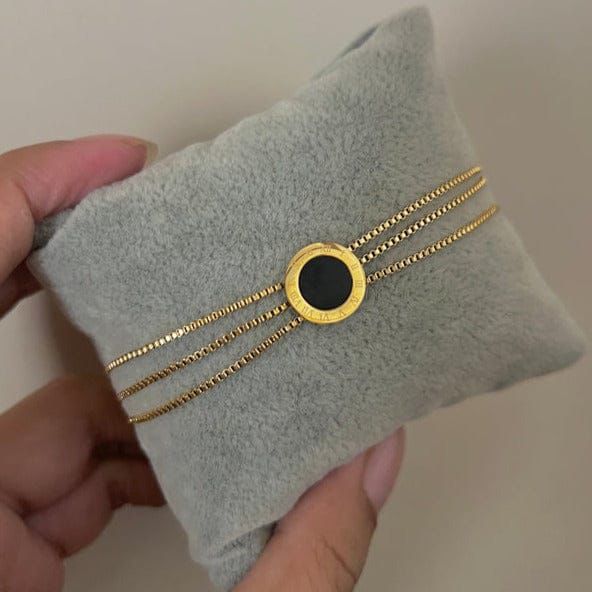 "Gold Chain Wristlet with Roman Numerals 💎