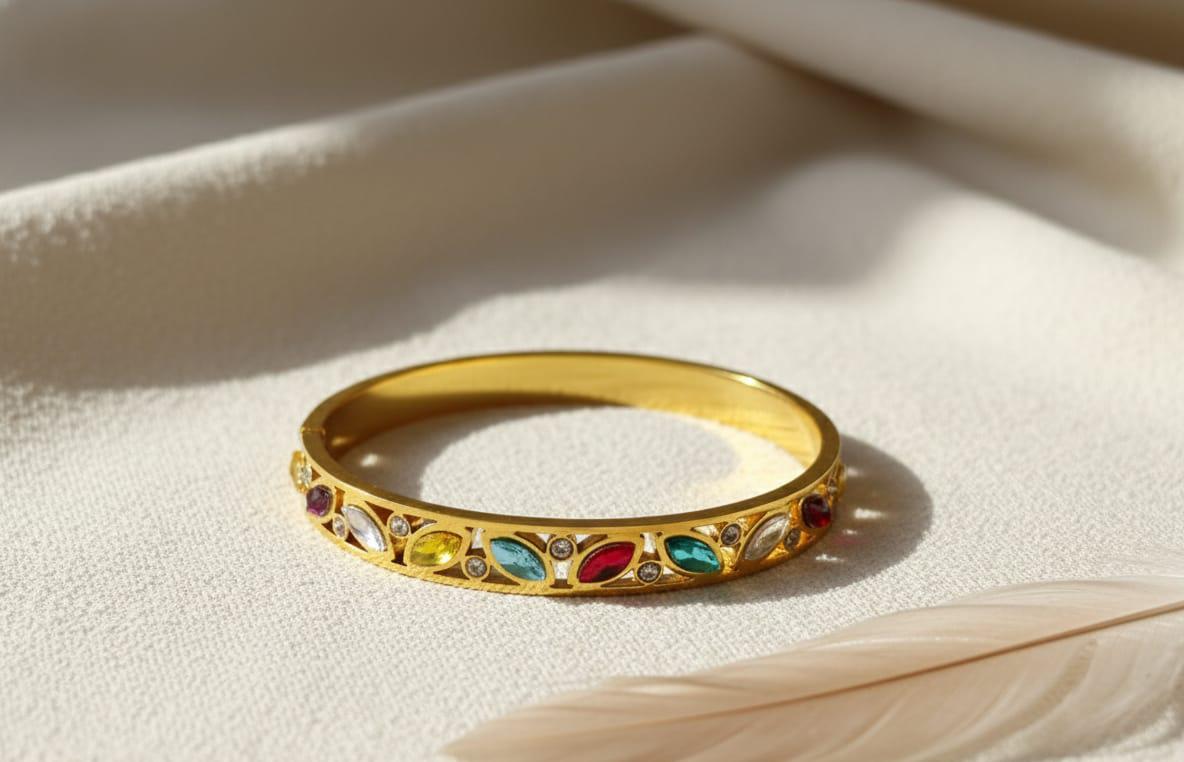 "Luxury Jewels Unveiled bangle"