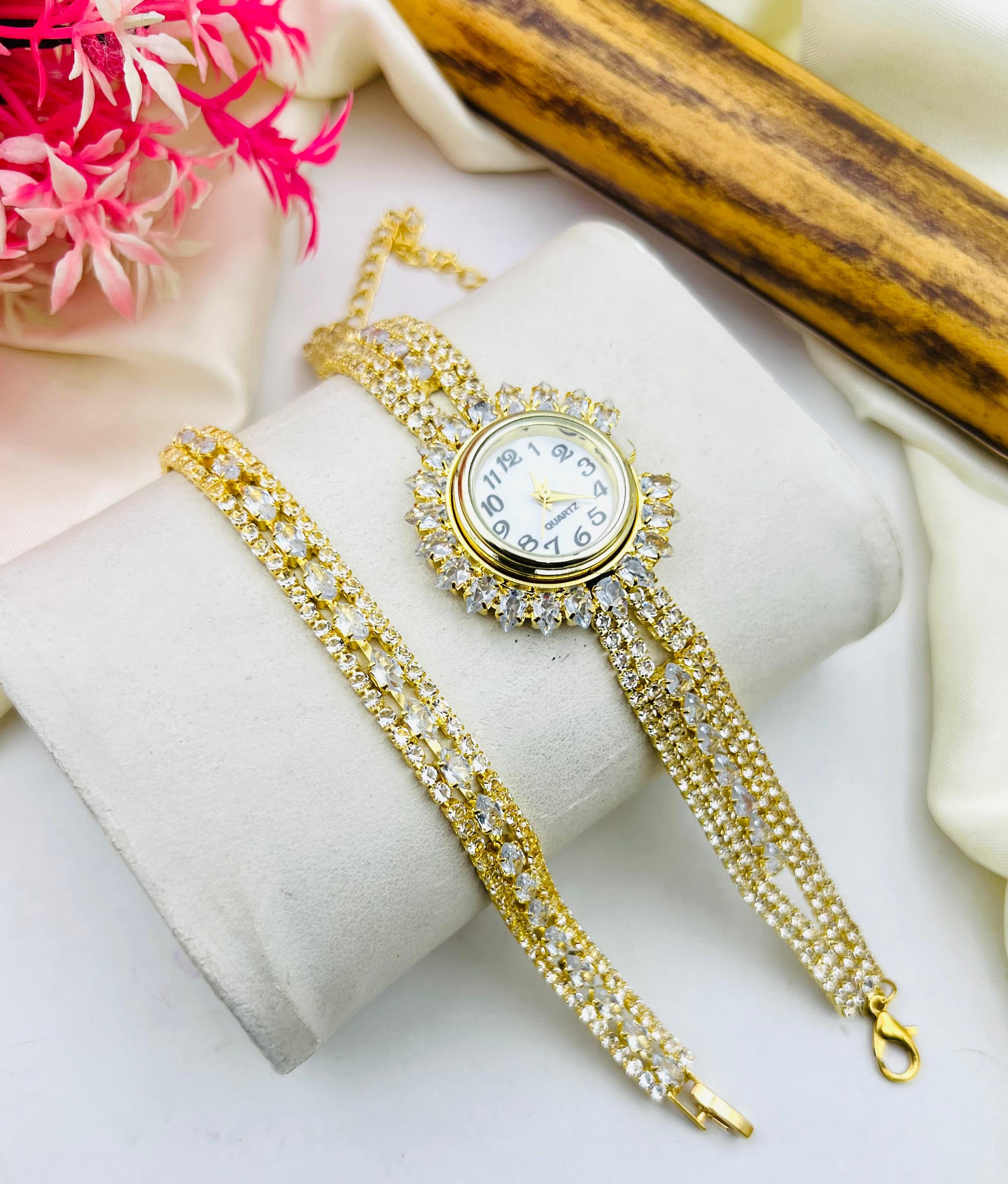 Elegant Rhinestone Watch & Bracelet Set