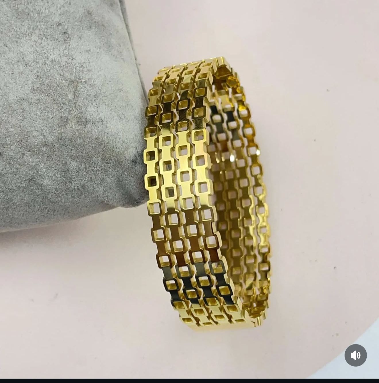 Golden Grid Bangle ✨