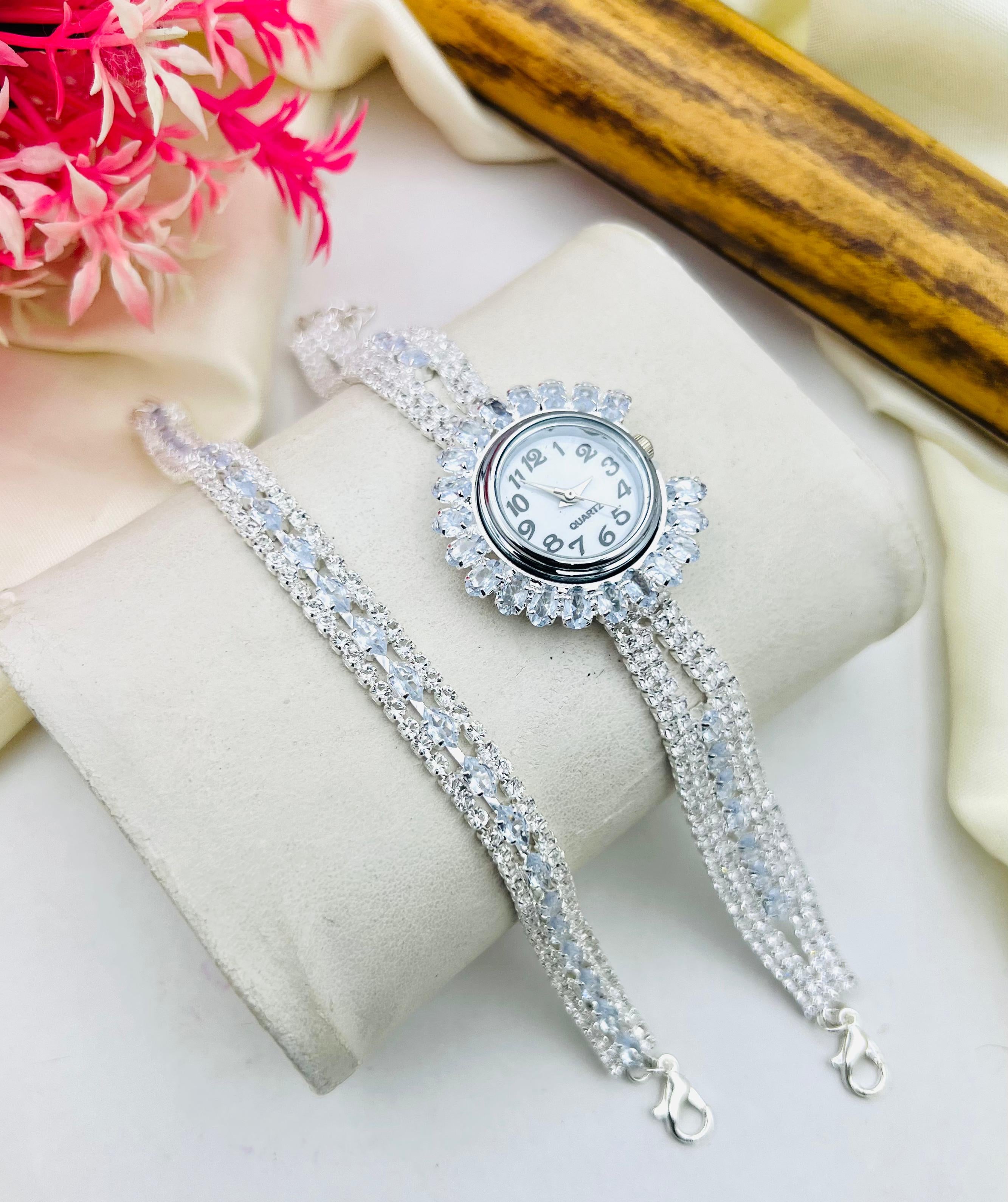 Elegant Rhinestone Watch & Bracelet Set