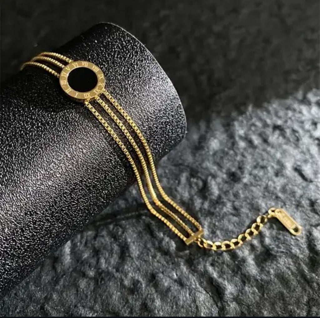 "Gold Chain Wristlet with Roman Numerals 💎