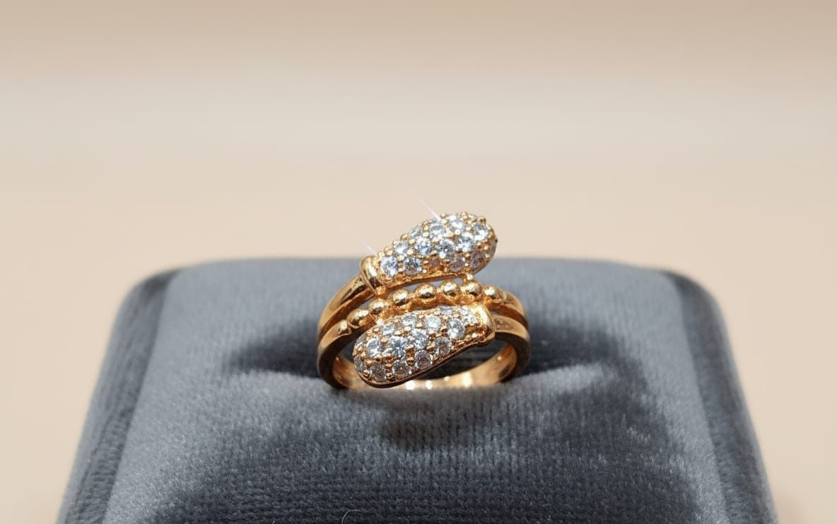 "Elegant Hug Diamond Gold adjustable Rings Duo"