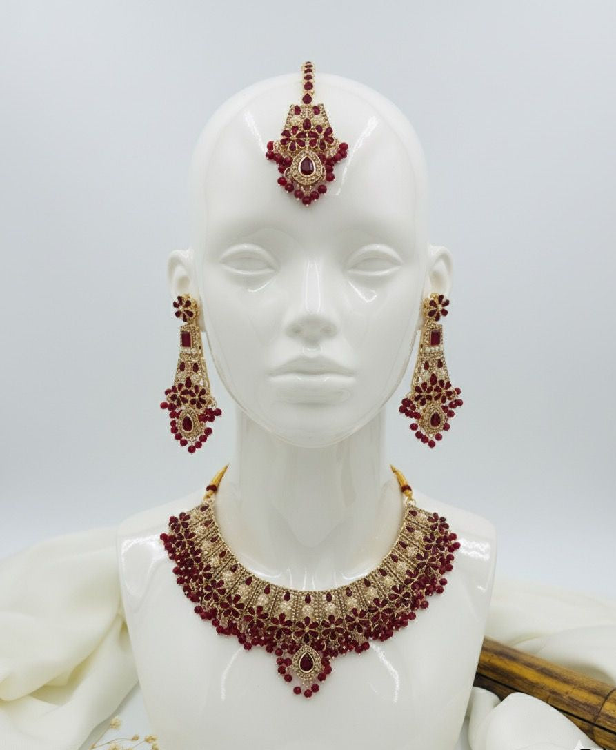 Elegant Red, Gold and Black Traditional Jewelry Set